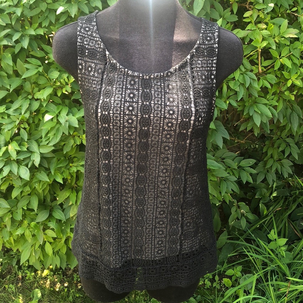 🎉HP🎉 American Eagle crocheted tank top EUC!! - Picture 2 of 8